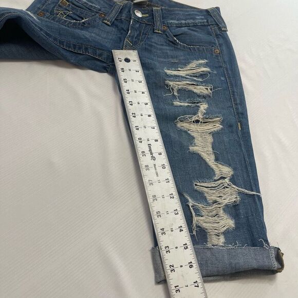True Religion Destroyed Cut Off Y2K Denim Capri Cropped Shorts Size 28 - Picture 7 of 10